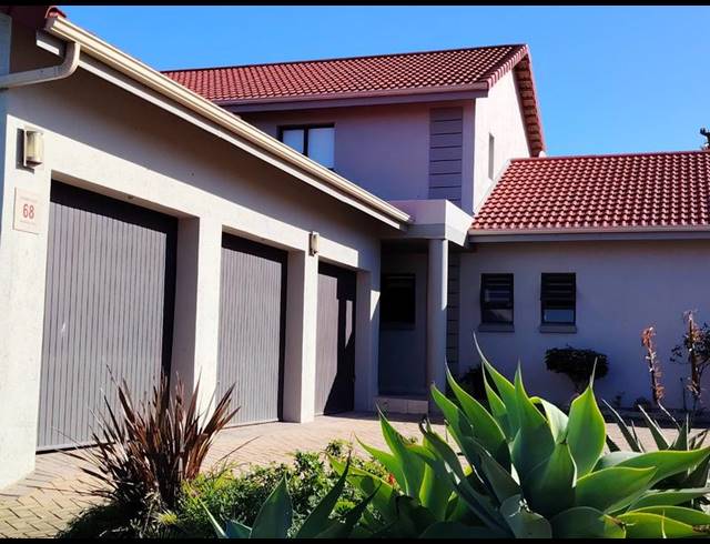 5 BEDROOM HOUSE FOR SALE IN MOSSEL BAY GOLF ESTATE